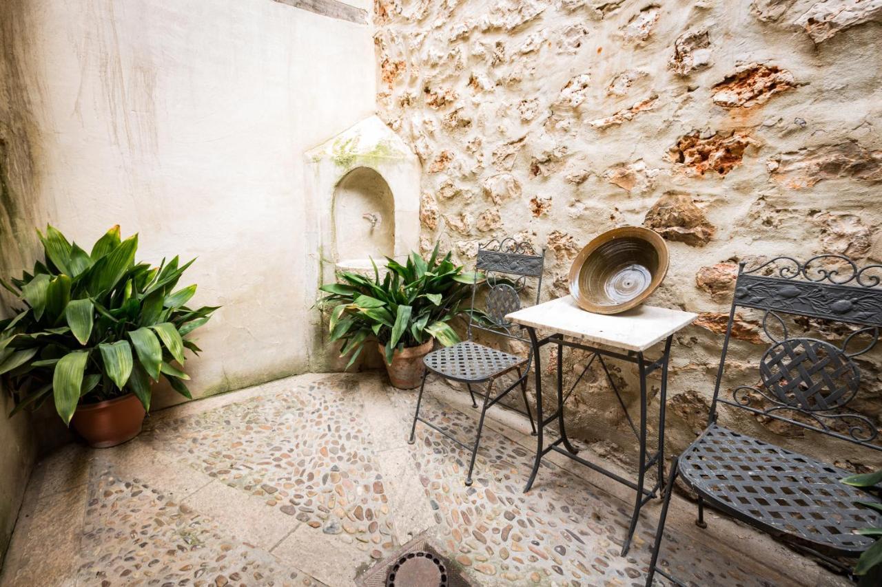 La Casa De Los Soportales Chinchón Esterno foto